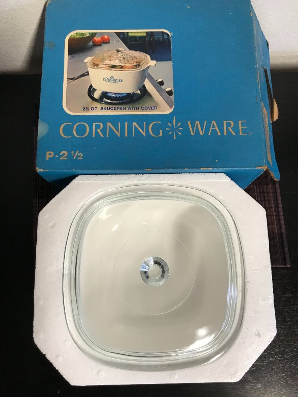 Vintage Corning Ware P-2½-B 2.5 Qt Early Cornflower NOS